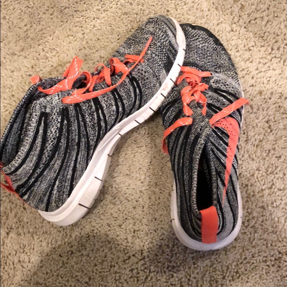 Nike sock style tennis shoes